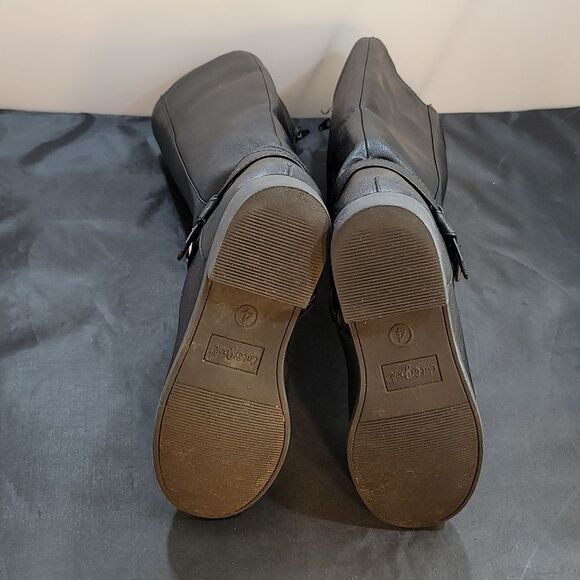 CAT& JACK ROUND TOE SIDE ZIPPER CLOSURE KNEE LENGTH BOOT - Picture 13 of 13